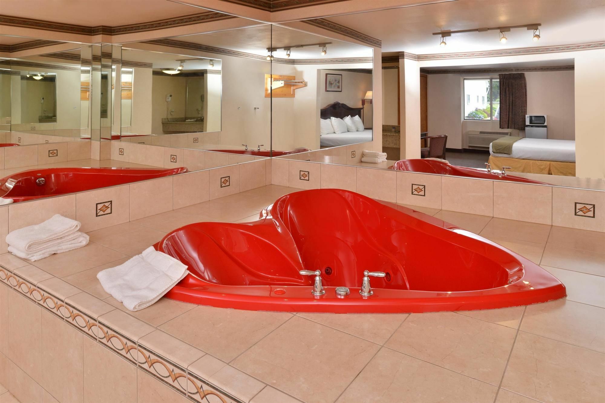 Americas Best Value Inn & Suites Wolcott Dış mekan fotoğraf